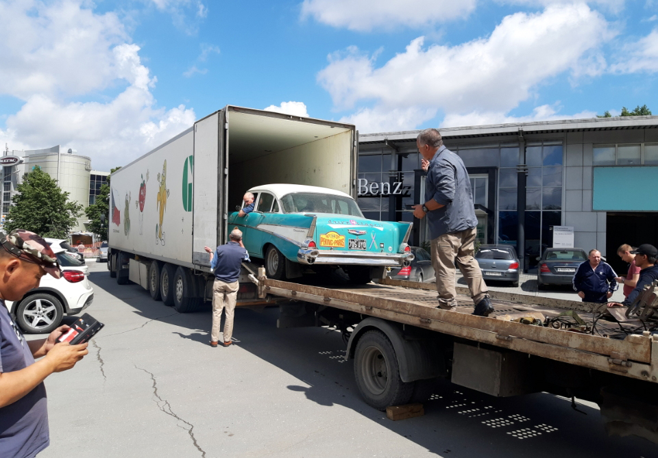 Unloading the chevy
